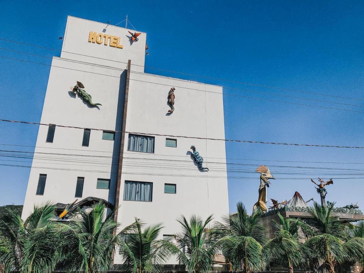 Hotel Recanto Dos Dinossauros Penha  Bagian luar foto
