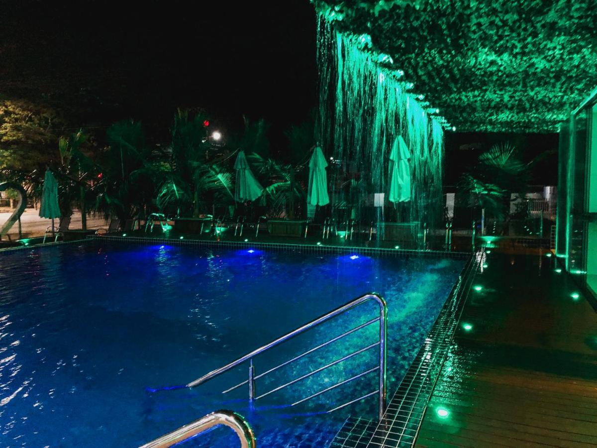 Hotel Recanto Dos Dinossauros Penha  Bagian luar foto