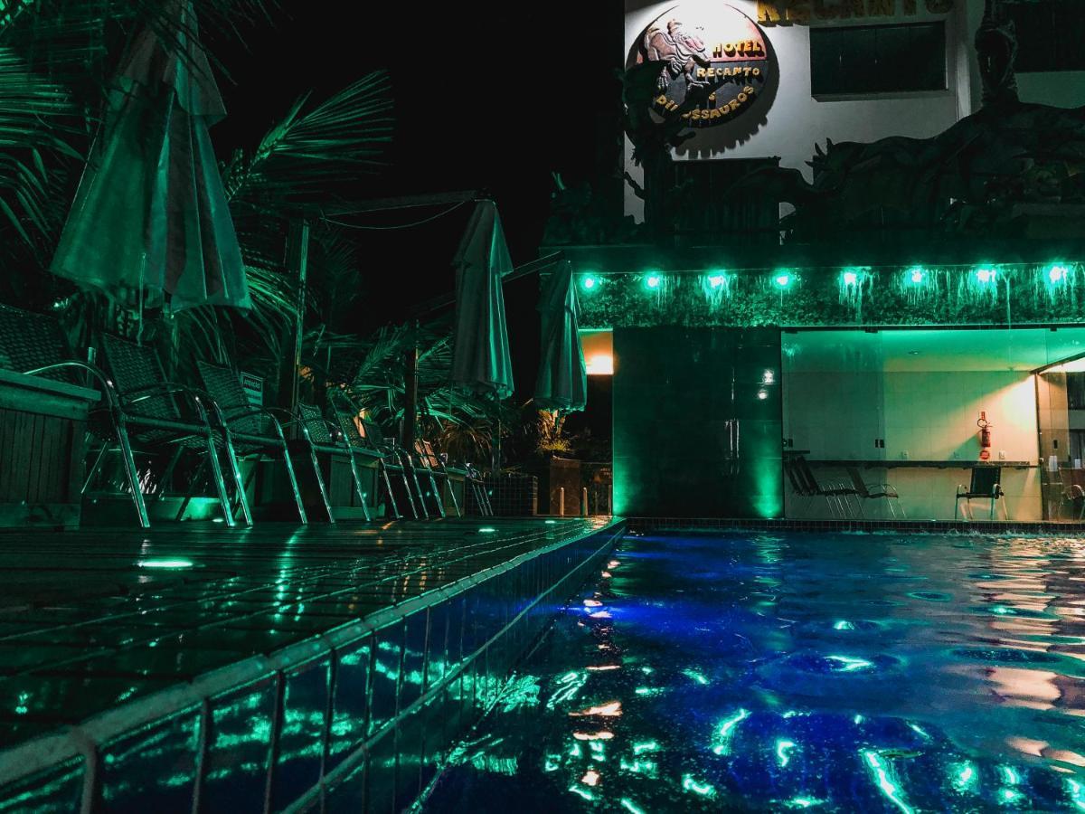 Hotel Recanto Dos Dinossauros Penha  Bagian luar foto