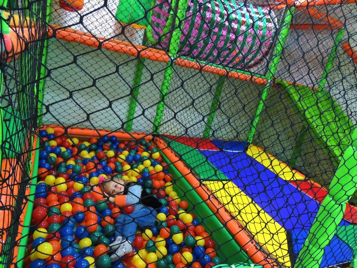 Hotel Recanto Dos Dinossauros Penha  Bagian luar foto